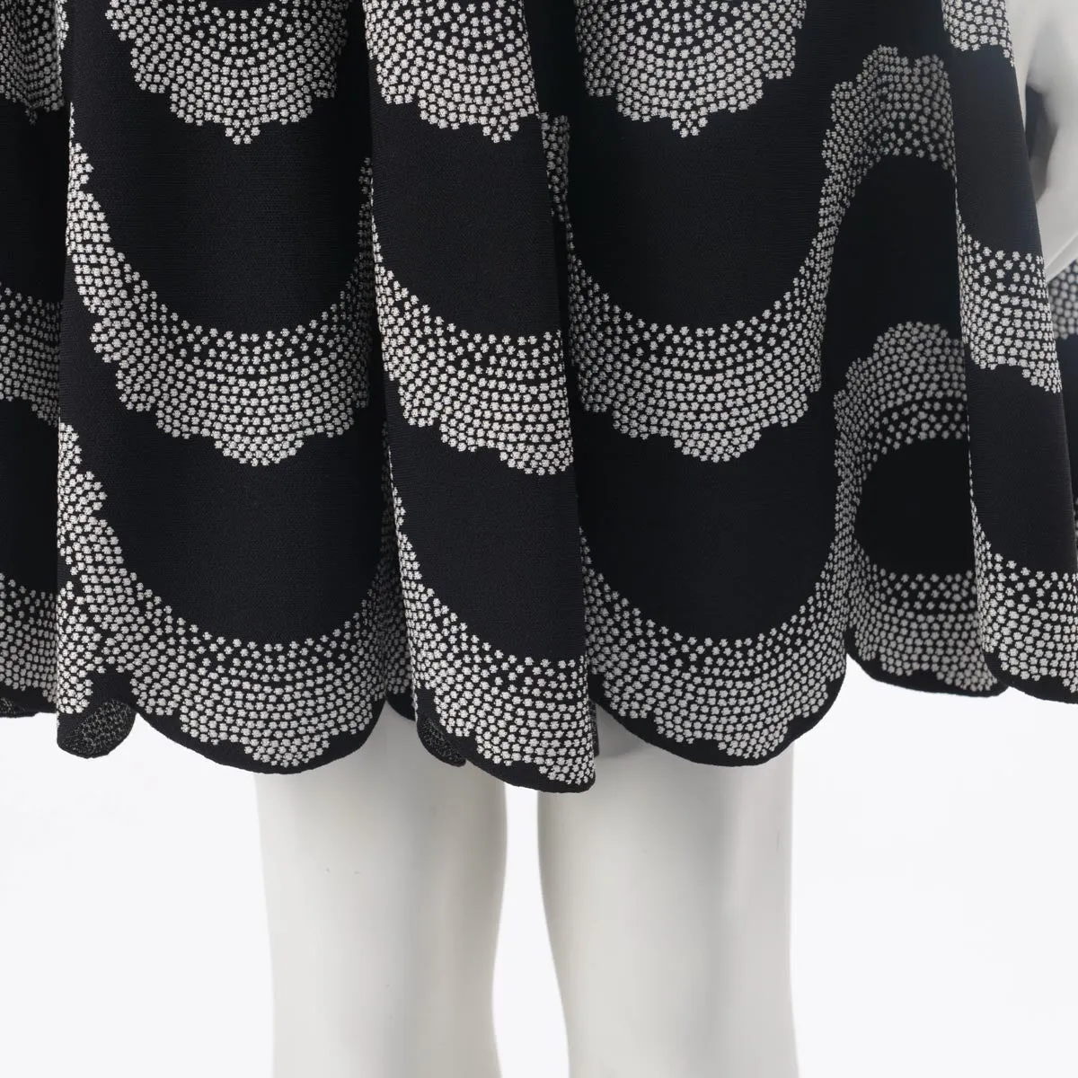 Alexander McQueen Black & White Jacquard Knit Scalloped Hem Dress S