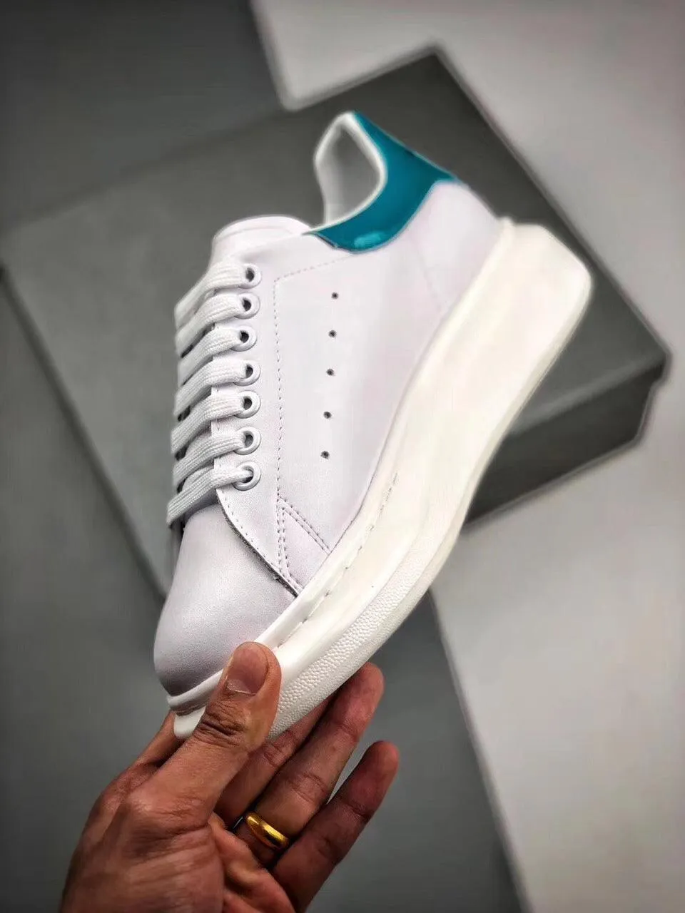 ALEXANDER MCQUEEN " WHITE/DREAM BLUE "