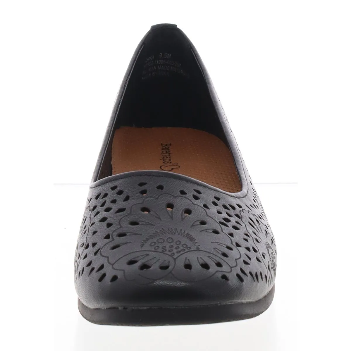 Baretraps Womens Chika Embossed Laser Cut Ballet Flats