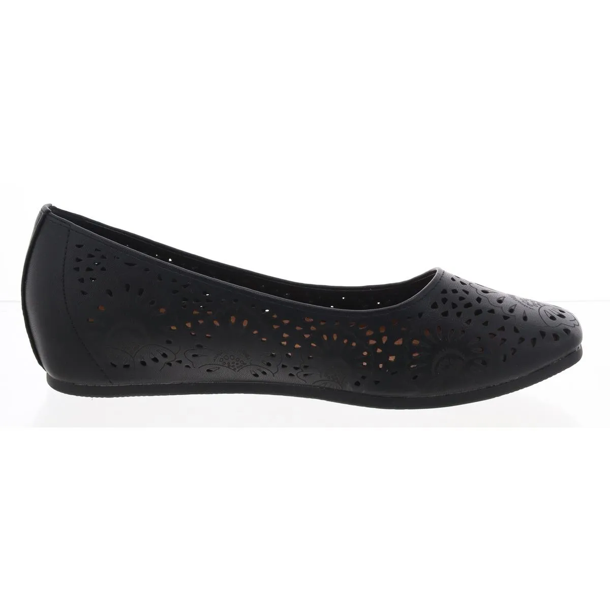 Baretraps Womens Chika Embossed Laser Cut Ballet Flats