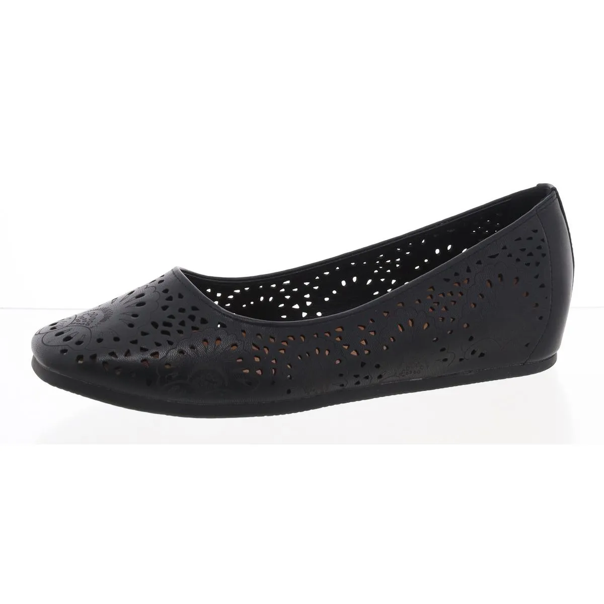 Baretraps Womens Chika Embossed Laser Cut Ballet Flats