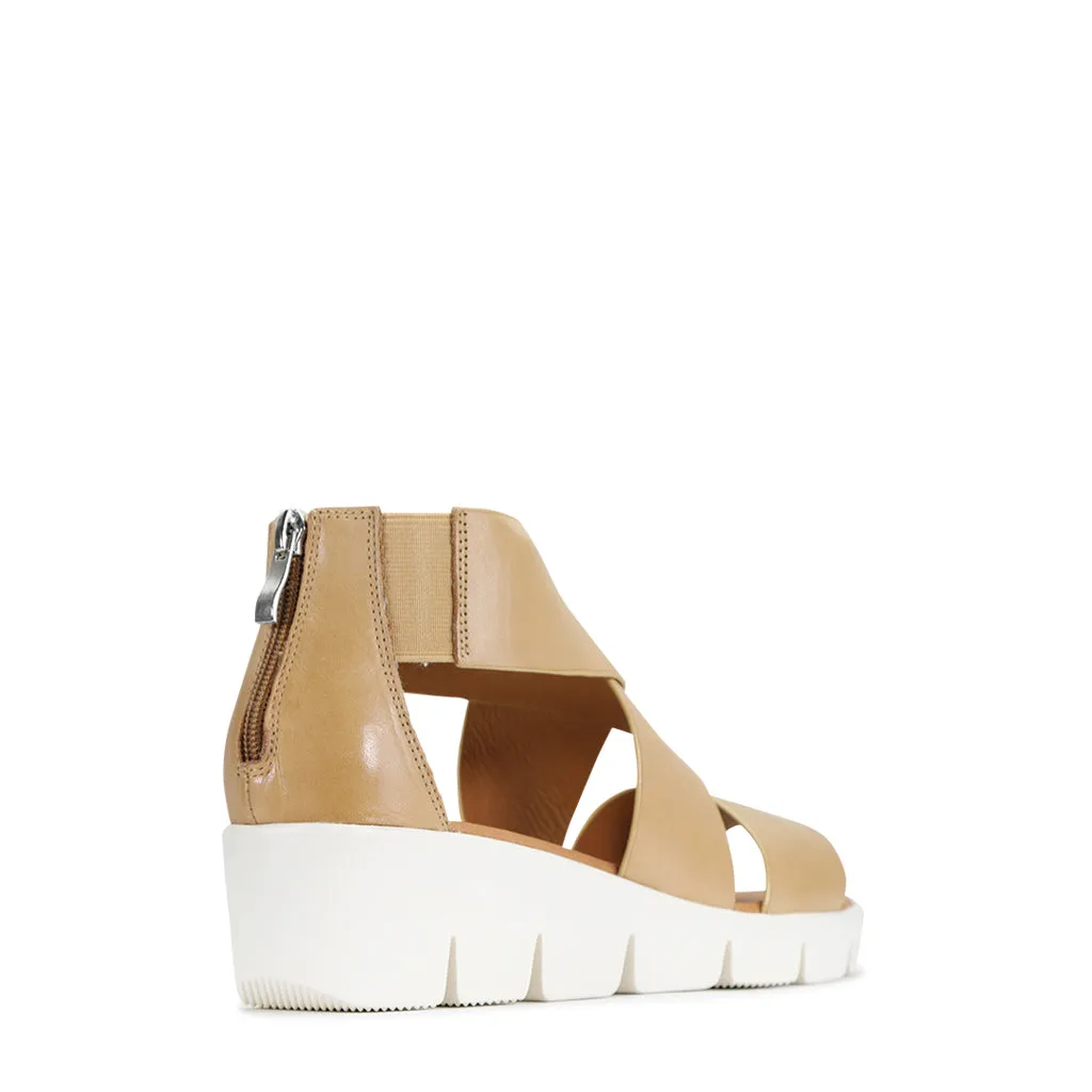 Basis Leather Sandals