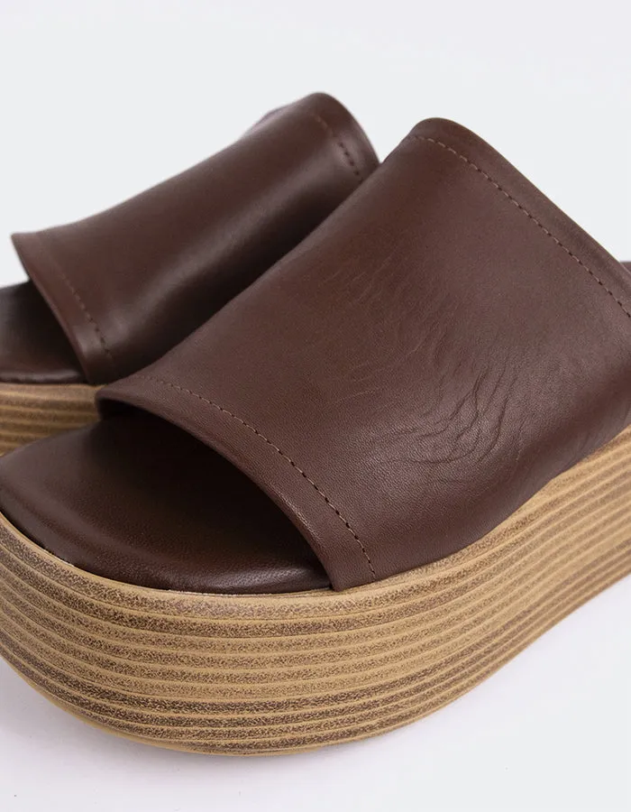 Beluga Dk.Brown Leather