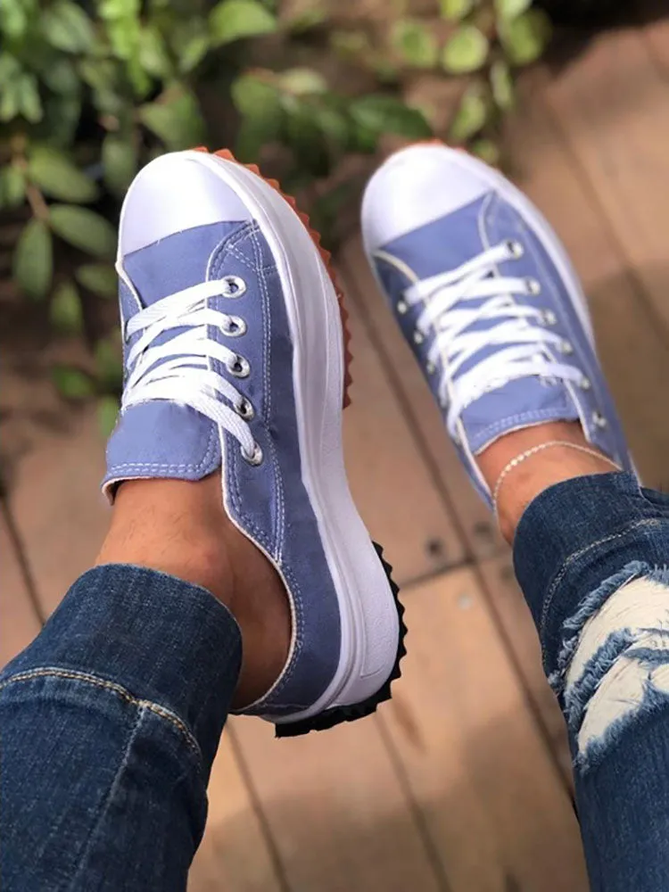 Casual Lace-Up Canvas Sneaker