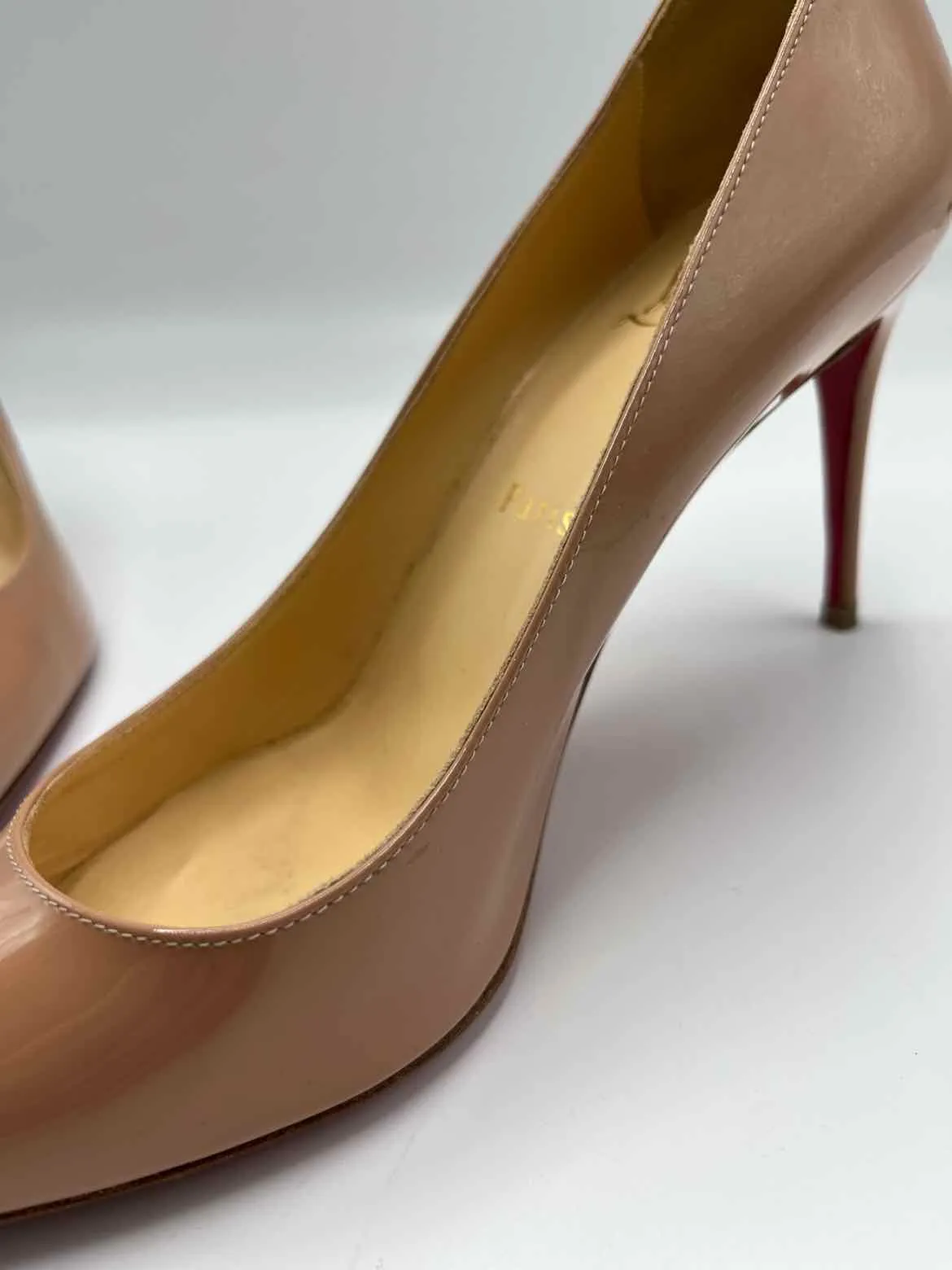 Christian Louboutin Tan Size 36.5 Shoes