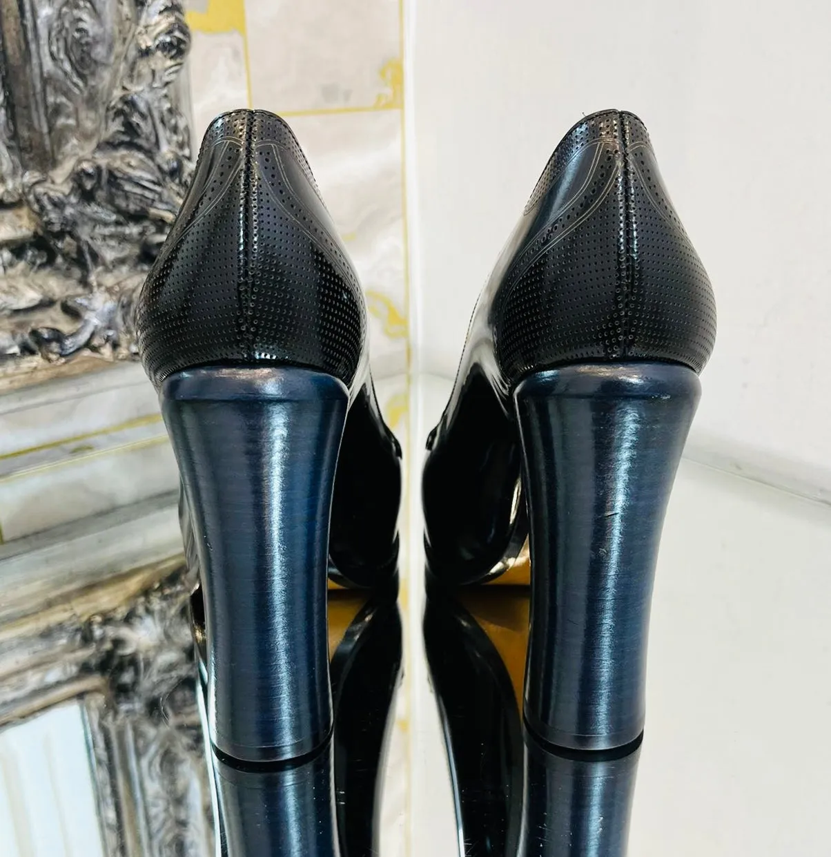 Fendi Leather Loafer Block Heel Pumps. Size 37