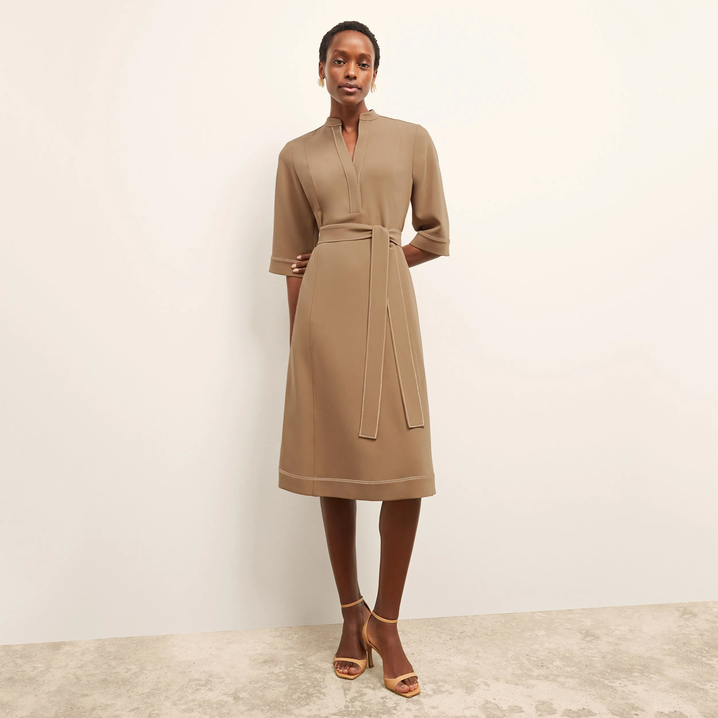 Lauleh Dress - Everyday Crepe :: Light Saddle