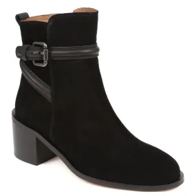 Leather Buckle Strap Ankle Boots - LISABET / 324 249