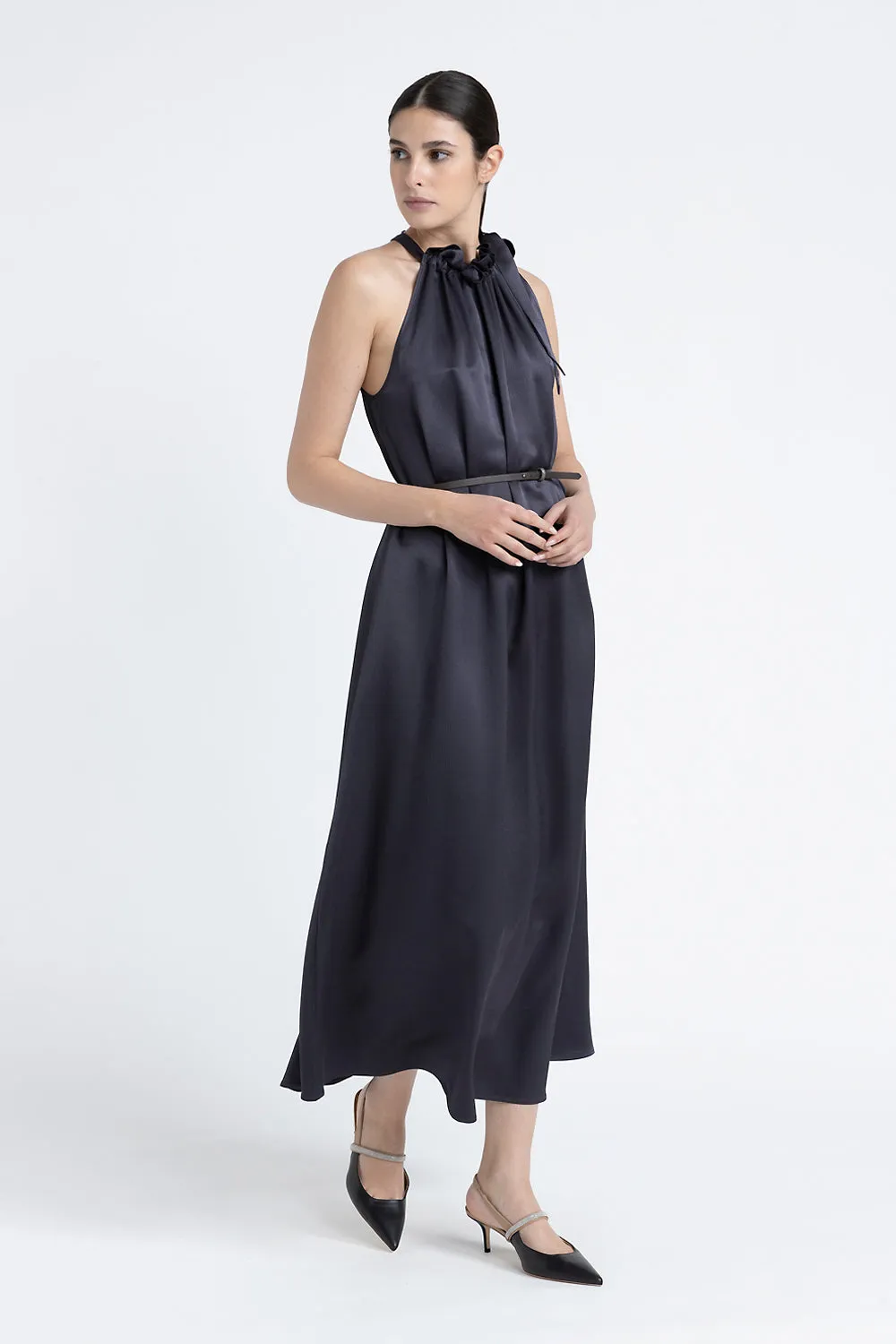 Long dress with American neckline