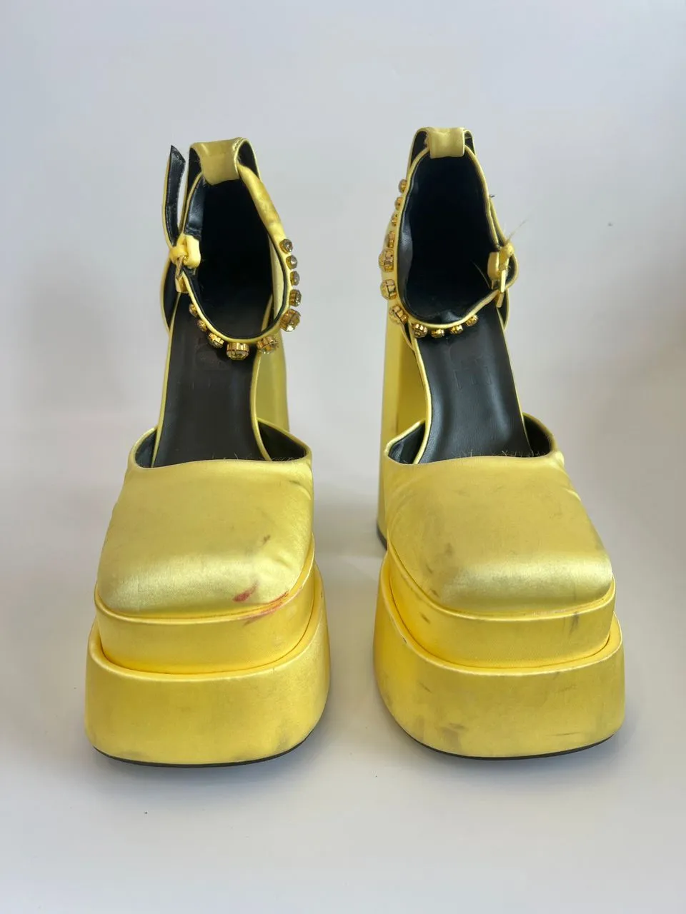 Medusa Yellow Aevitas 155mm Platform Pumps