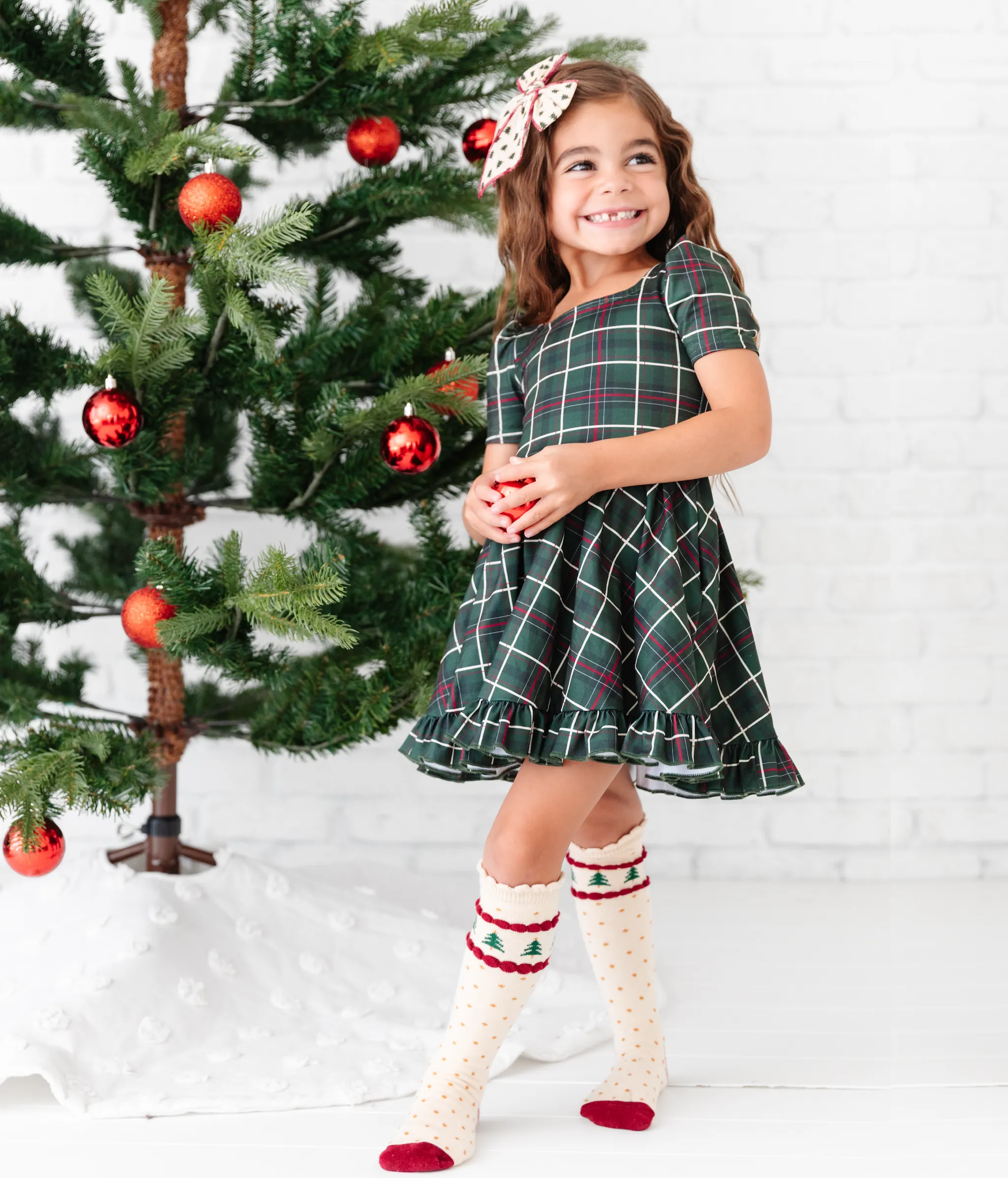 Tree Farm Scalloped Knee High Socks