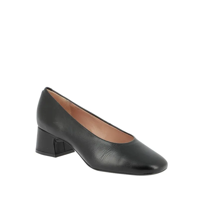 Unisa Leia Black Pump