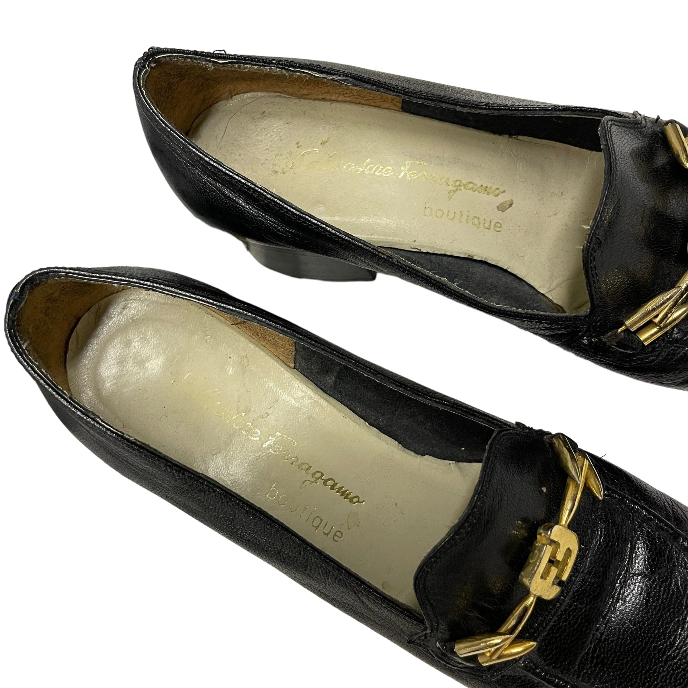 Vintage Ferragamo Leather Pumps in Black Made in Italy Size 5