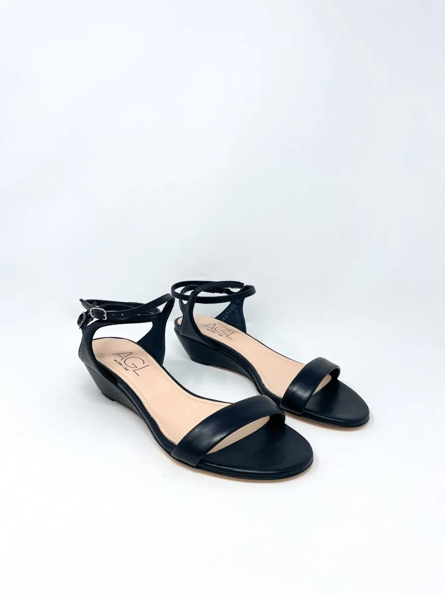 Wenda Sandal in Nero